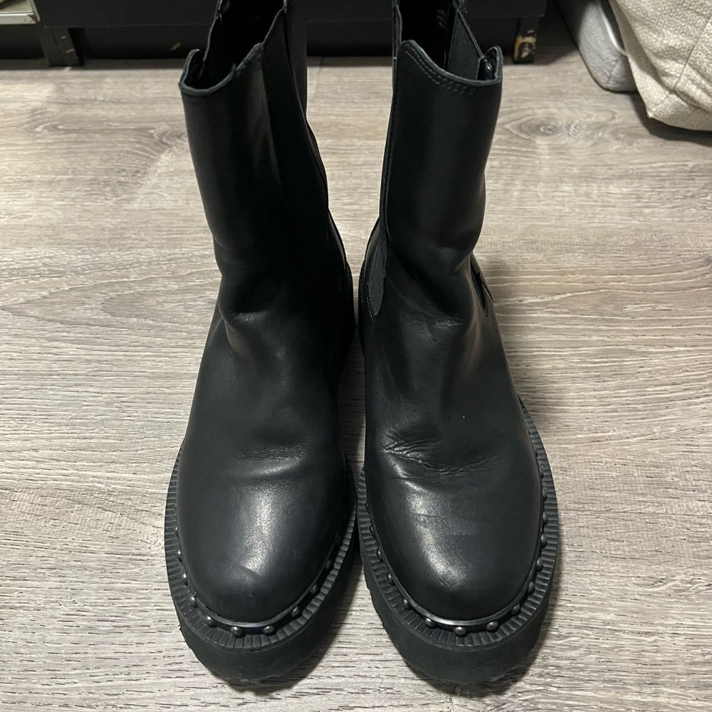 Black Leather Men's Boots